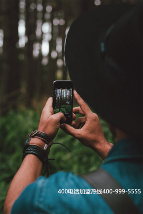 (400電話辦理代理哪個好)(400電話申請中怎樣選擇號碼？怎樣選擇代理商？)