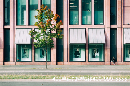 (辦理400電話的企業)(企業新型通訊工具——申請400電話)